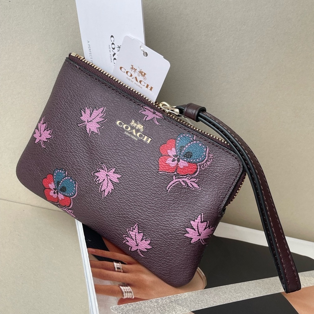 (new+tag) Coach F12521 wristlet small clutch signature monogram floral maroon